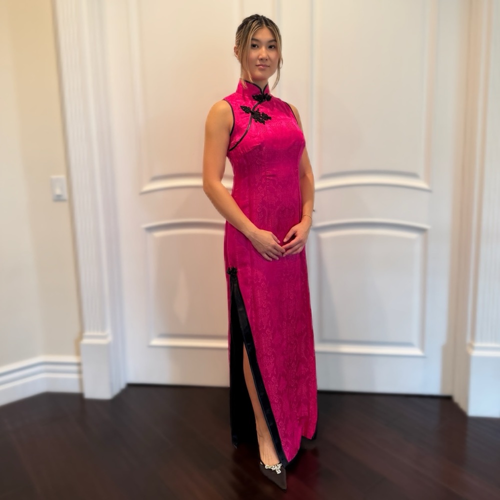 Vibrant Pink Cheongsam Maxi Dress with Side Slit – Elegant & Modern